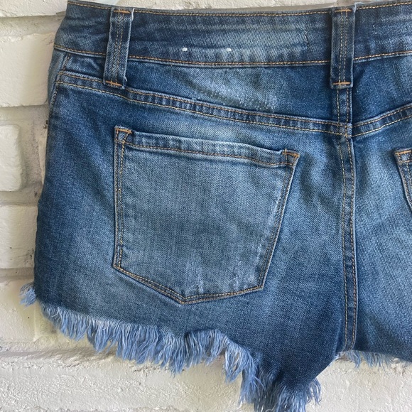 JustUSA Denim Jeans Distressed LIKE NEW Very comfortable. Some stretch - Picture 6 of 8